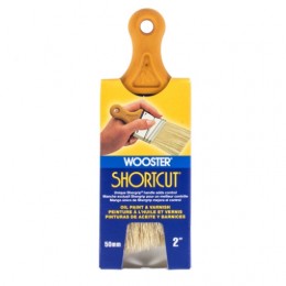 Кисть угловая короткая Wooster SHORTCUT® Z3215 c натуральной щетиной